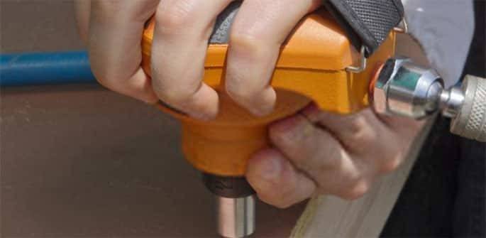 How Does A Palm Nailer Work